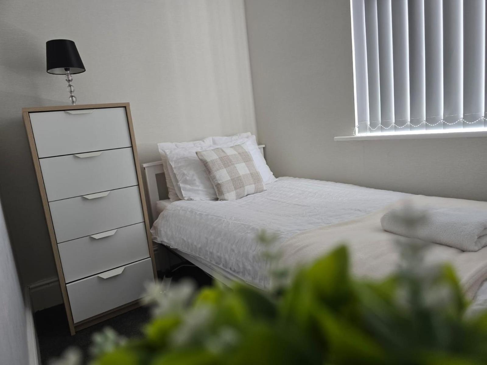 Guest house Quarto 1 Casa Compartilhada Em Kensigton Liverpool